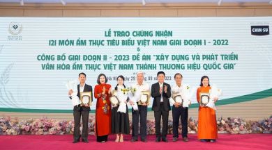 Tôn vinh 121 món ẩm thực tiêu biểu Việt Nam năm 2022