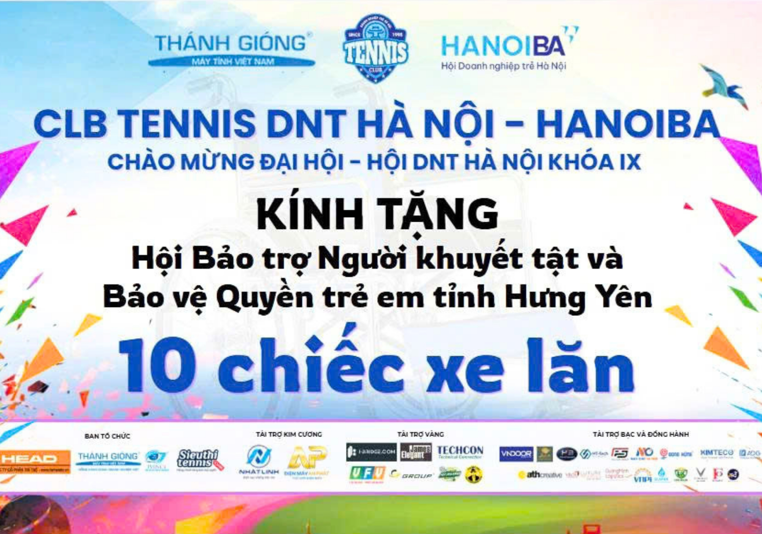 Vua-dac-san-dong-hanh-trao-tang-30-xe-lan-3